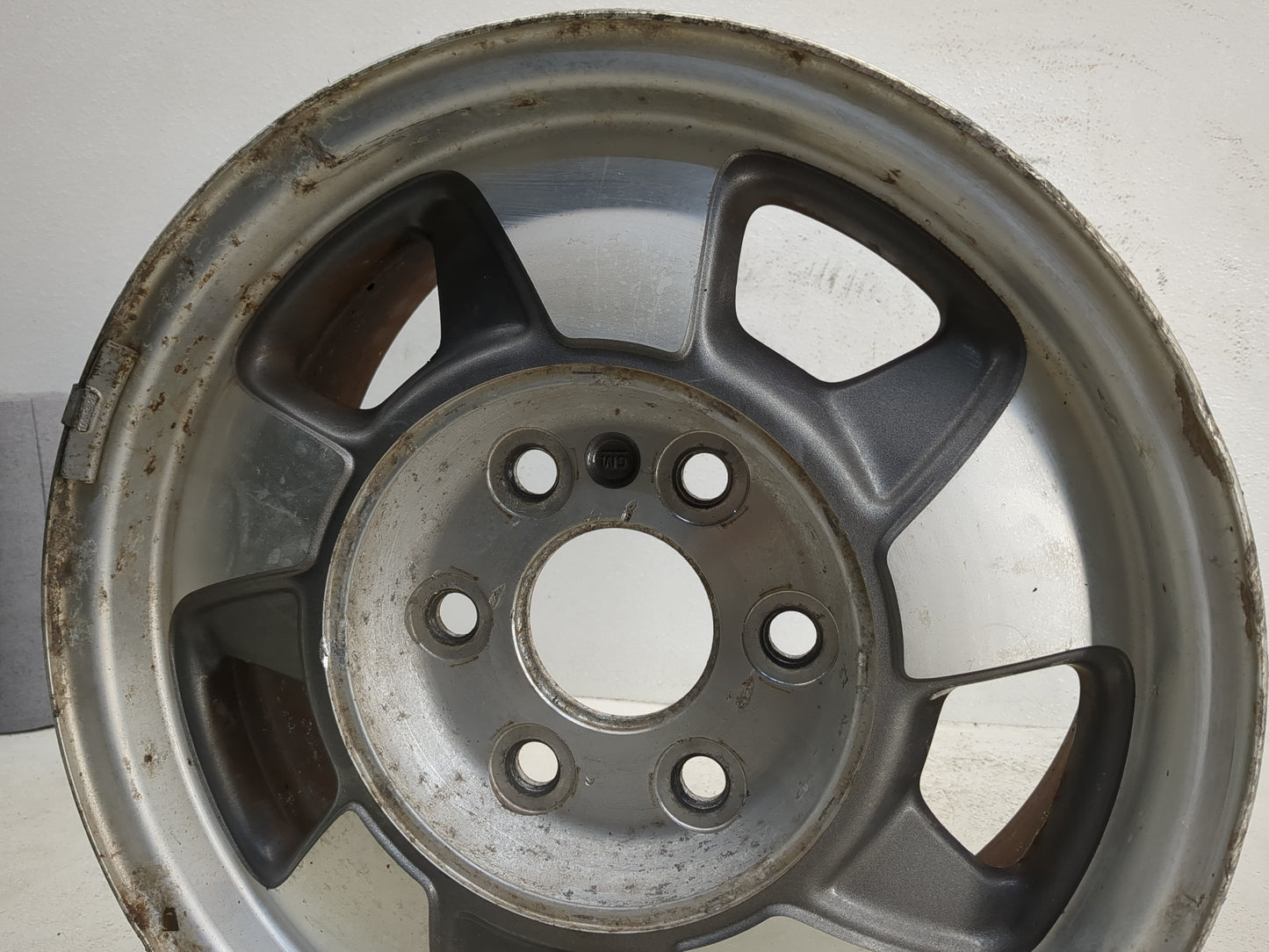 2003-2003 Chevrolet Astro Oem Wheel Rim - Oemusedautoparts1.com