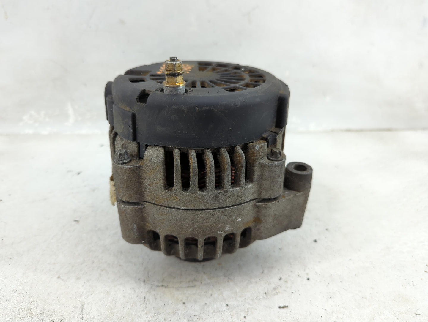 2001-2004 Chevrolet Astro Alternator Replacement Generator Charging Assembly Engine OEM Fits Fits 2000 2001 2002 2003 2004 O