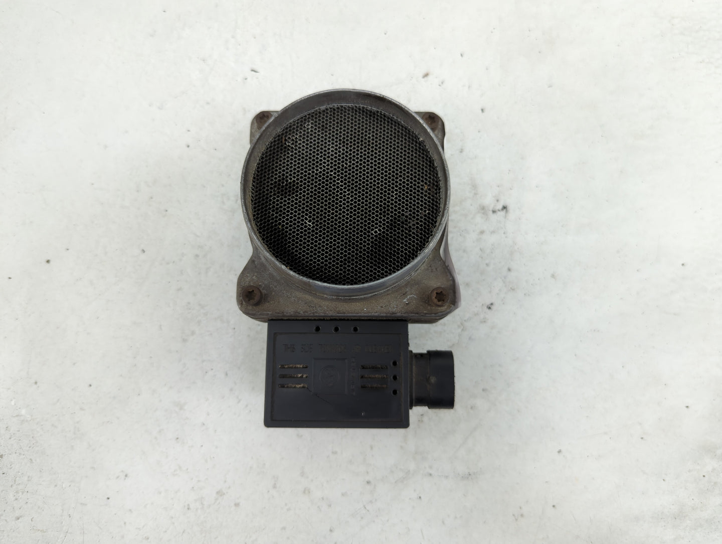 2001-2005 Chevrolet Astro Throttle Body Fits Fits 2001 2002 2003 2004 2005 2006 2007 OEM Used Auto Parts - Oemusedautoparts1