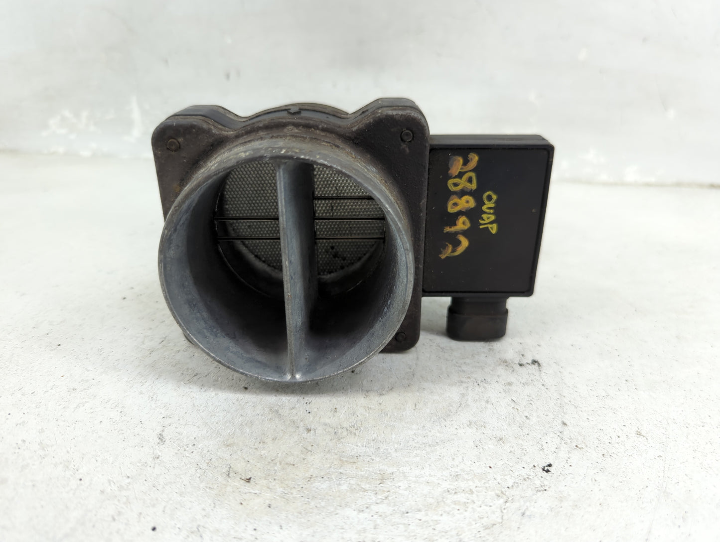 2001-2005 Chevrolet Astro Throttle Body Fits Fits 2001 2002 2003 2004 2005 2006 2007 OEM Used Auto Parts - Oemusedautoparts1