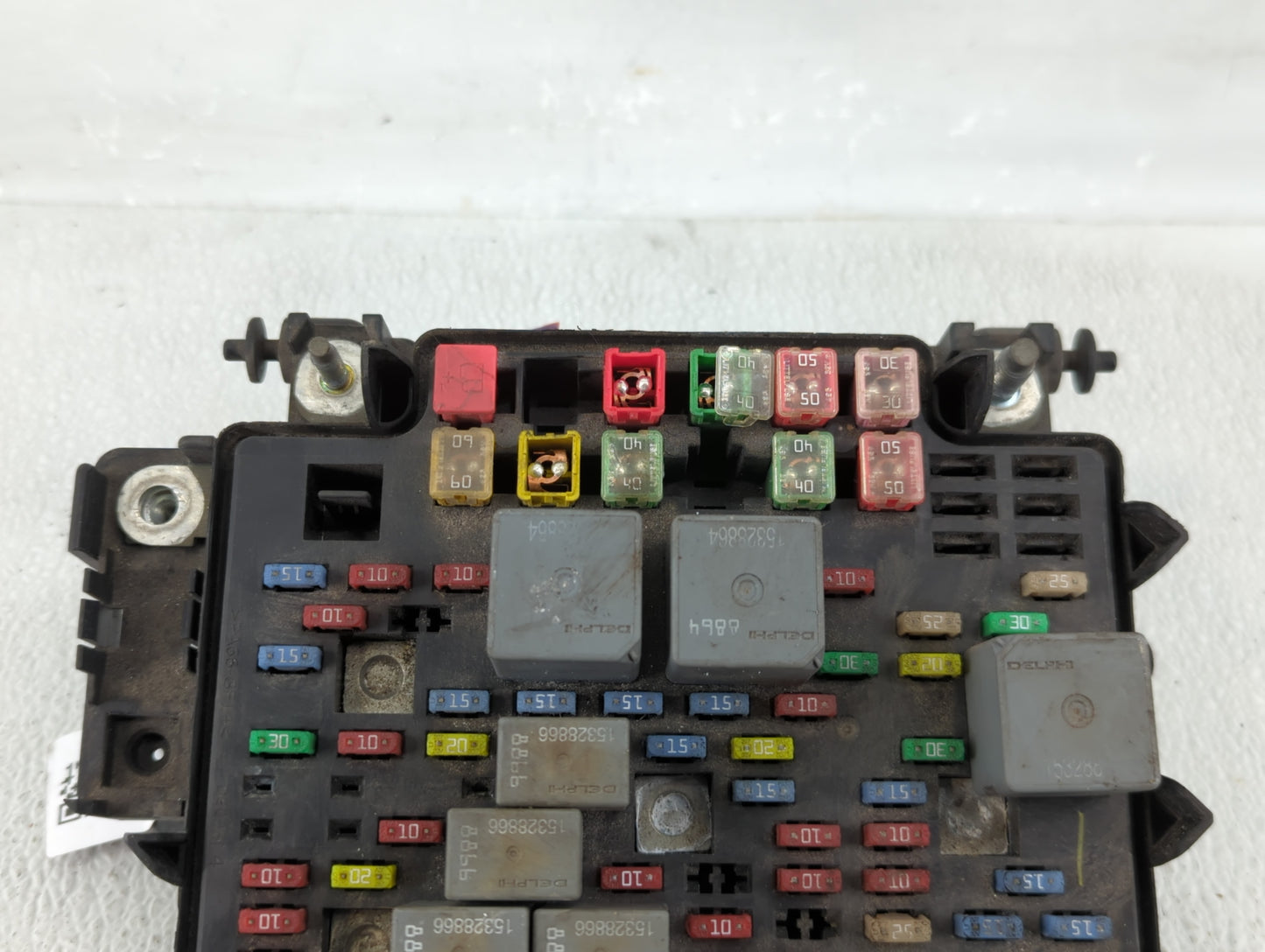 2003 Chevrolet Avalanche Fusebox Fuse Box Panel Relay Module P/N:15201930-02 Fits OEM Used Auto Parts - Oemusedautoparts1.co