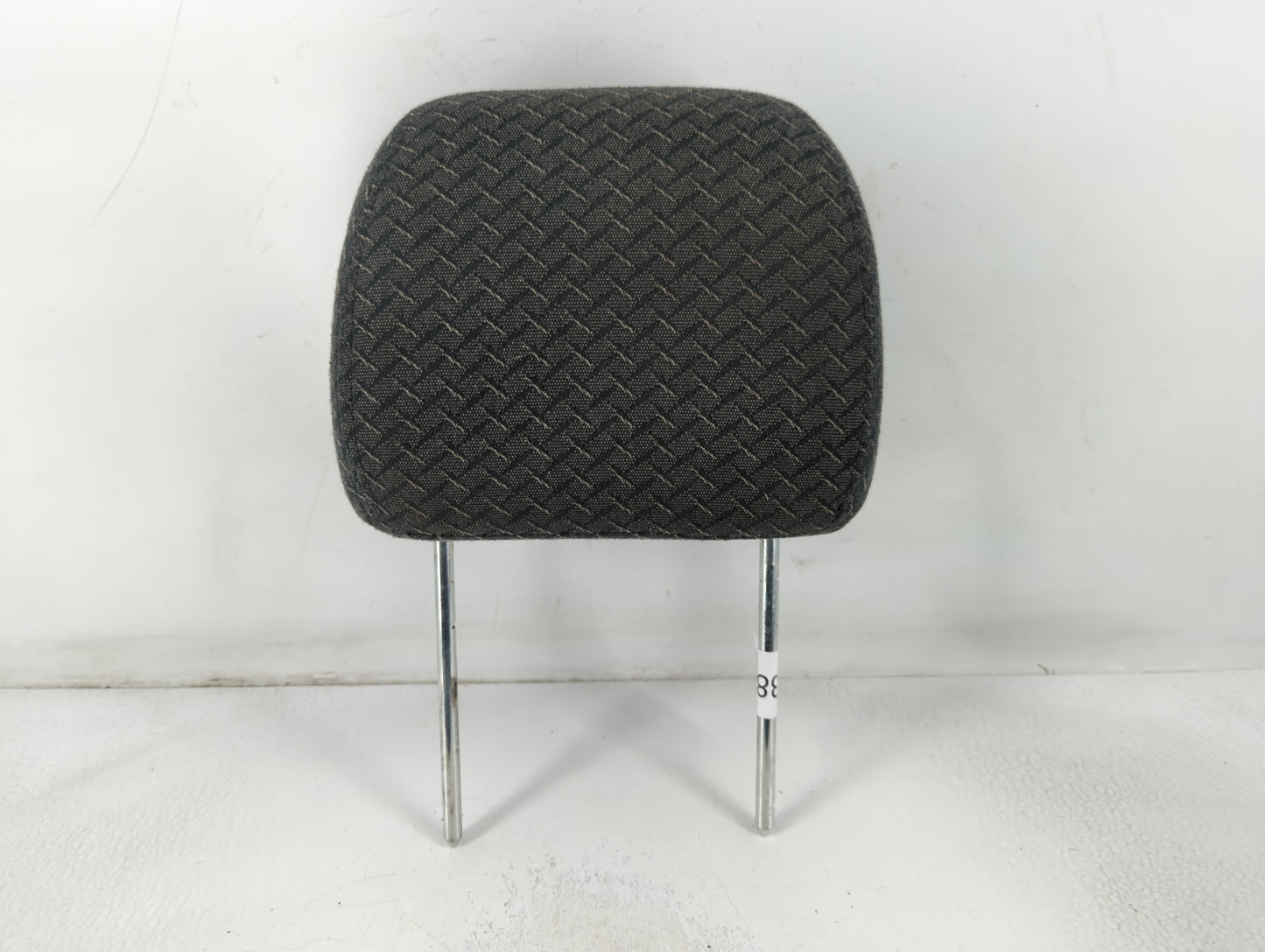 2003-2006 Chevrolet Avalanche 1500 Headrest Head Rest Front Driver Passenger Seat Fits Fits 2003 2004 2005 2006 OEM Used Aut