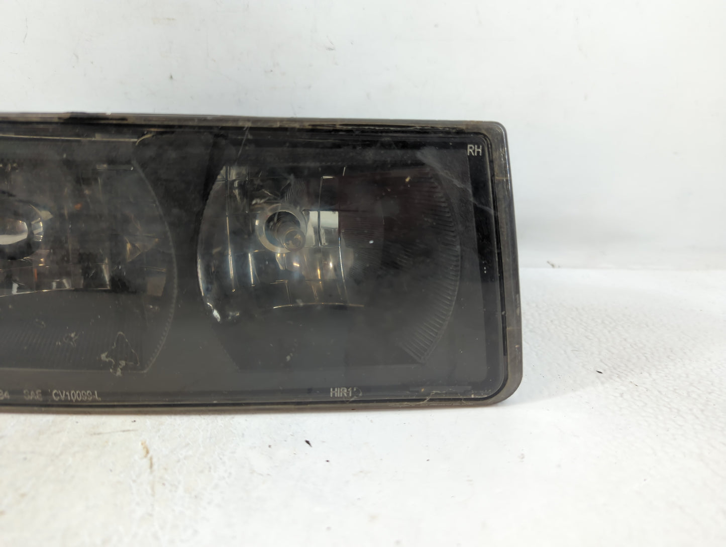 2003 Avalanche 1500 Passenger Right Oem Head Light Headlight Lamp - Oemusedautoparts1.com