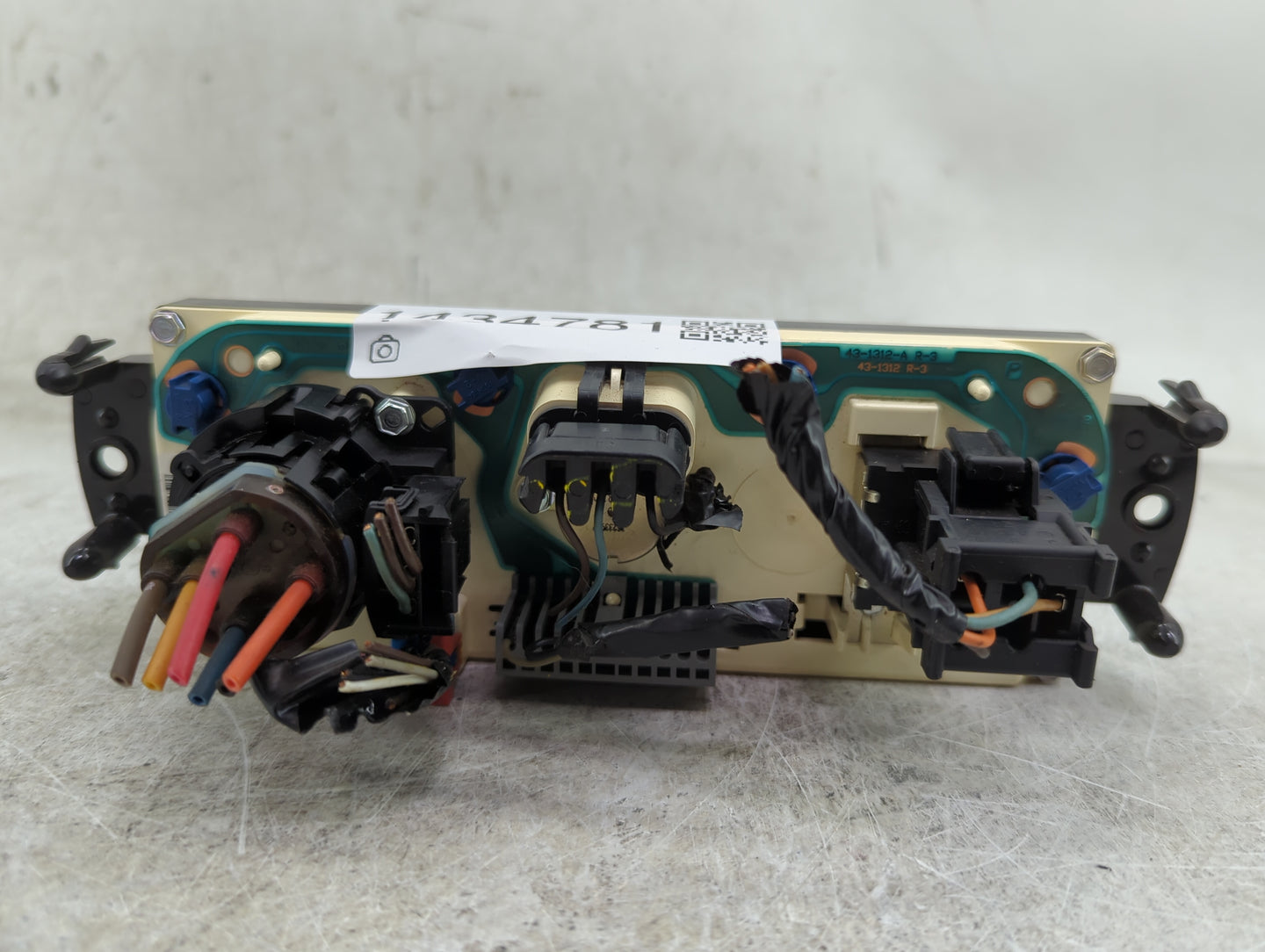 1999-2005 Chevrolet Blazer Climate Control Module Temperature AC/Heater Replacement Fits Fits 1999 2000 2001 2002 2003 2004 