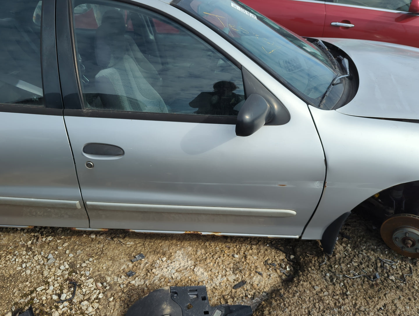 1995-2005 Chevrolet Cavalier Passenger Front Door Oem - Oemusedautoparts1.com