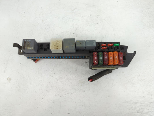 2000-2005 Chevrolet Cavalier Fusebox Fuse Box Panel Relay Module Fits Fits 2000 2001 2002 2003 2004 2005 OEM Used Auto Parts