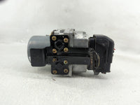 2003-2005 Chevrolet Cavalier ABS Pump Control Module Replacement P/N:22697015 12222869 Fits Fits 2003 2004 2005 OEM Used Aut