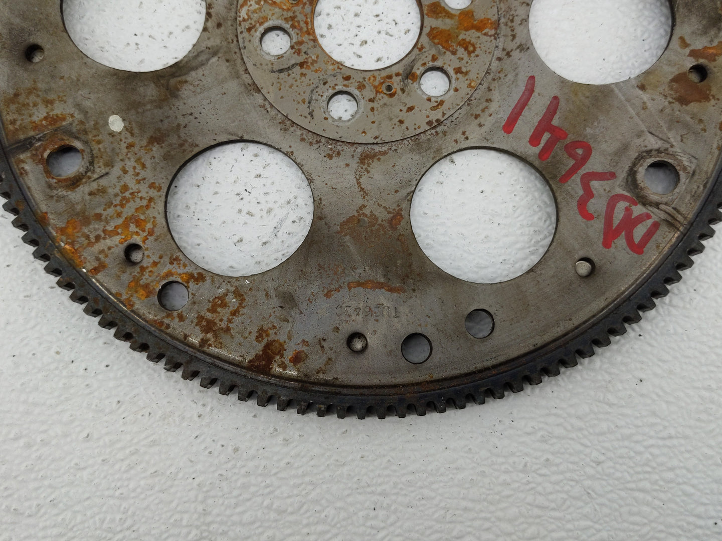 2002-2005 Chevrolet Cavalier Transmission Flywheel Flexplate P/N:09128397 Fits OEM Used Auto Parts - Oemusedautoparts1.com