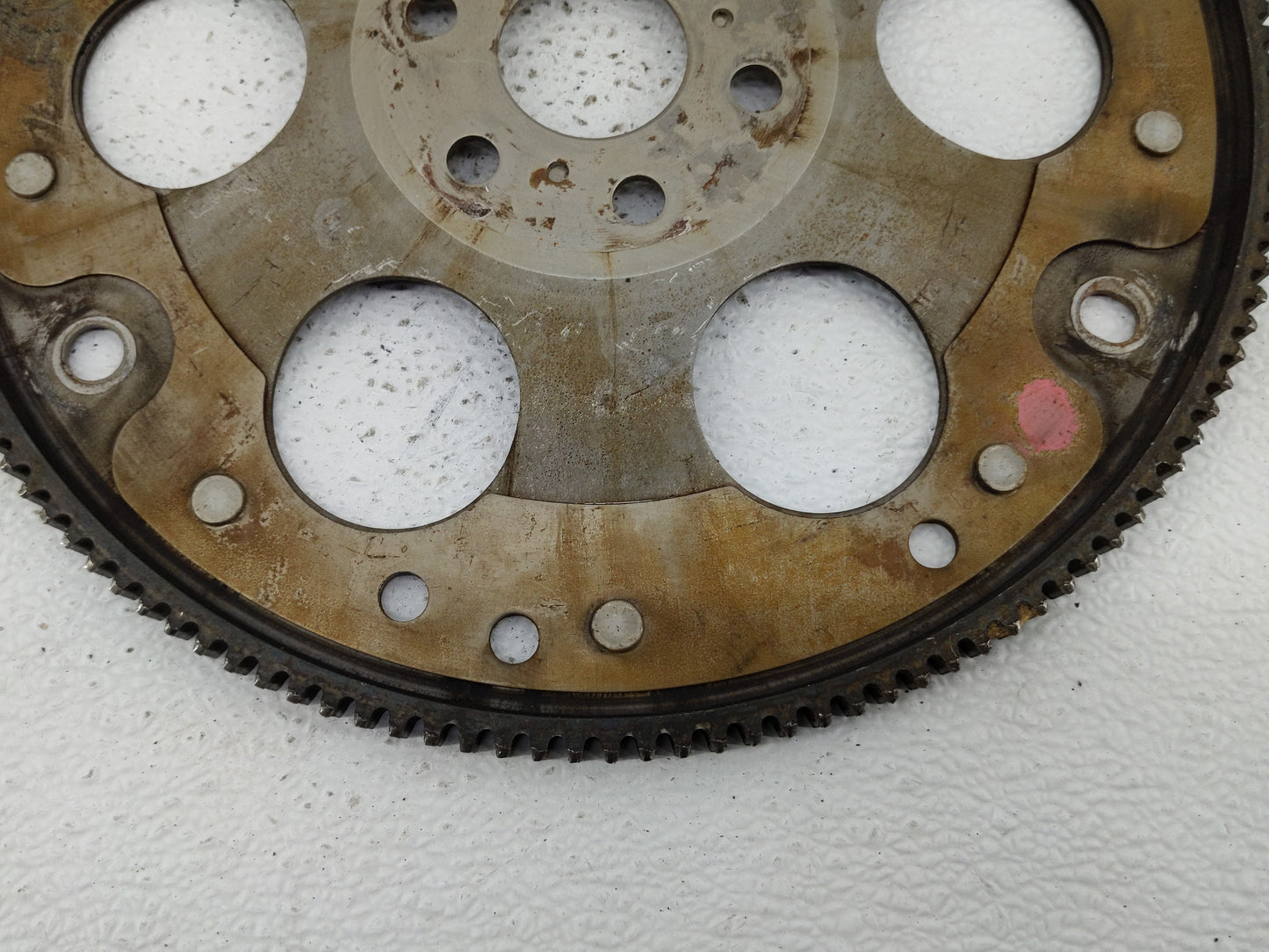 2002-2005 Chevrolet Cavalier Transmission Flywheel Flexplate P/N:09128397 Fits OEM Used Auto Parts - Oemusedautoparts1.com