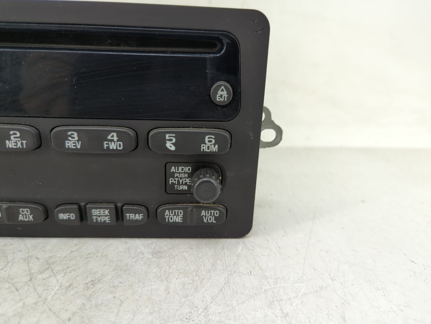 2003-2005 Chevrolet Cavalier Radio AM FM Cd Player Receiver Replacement Fits Fits 2002 2003 2004 2005 OEM Used Auto Parts - 