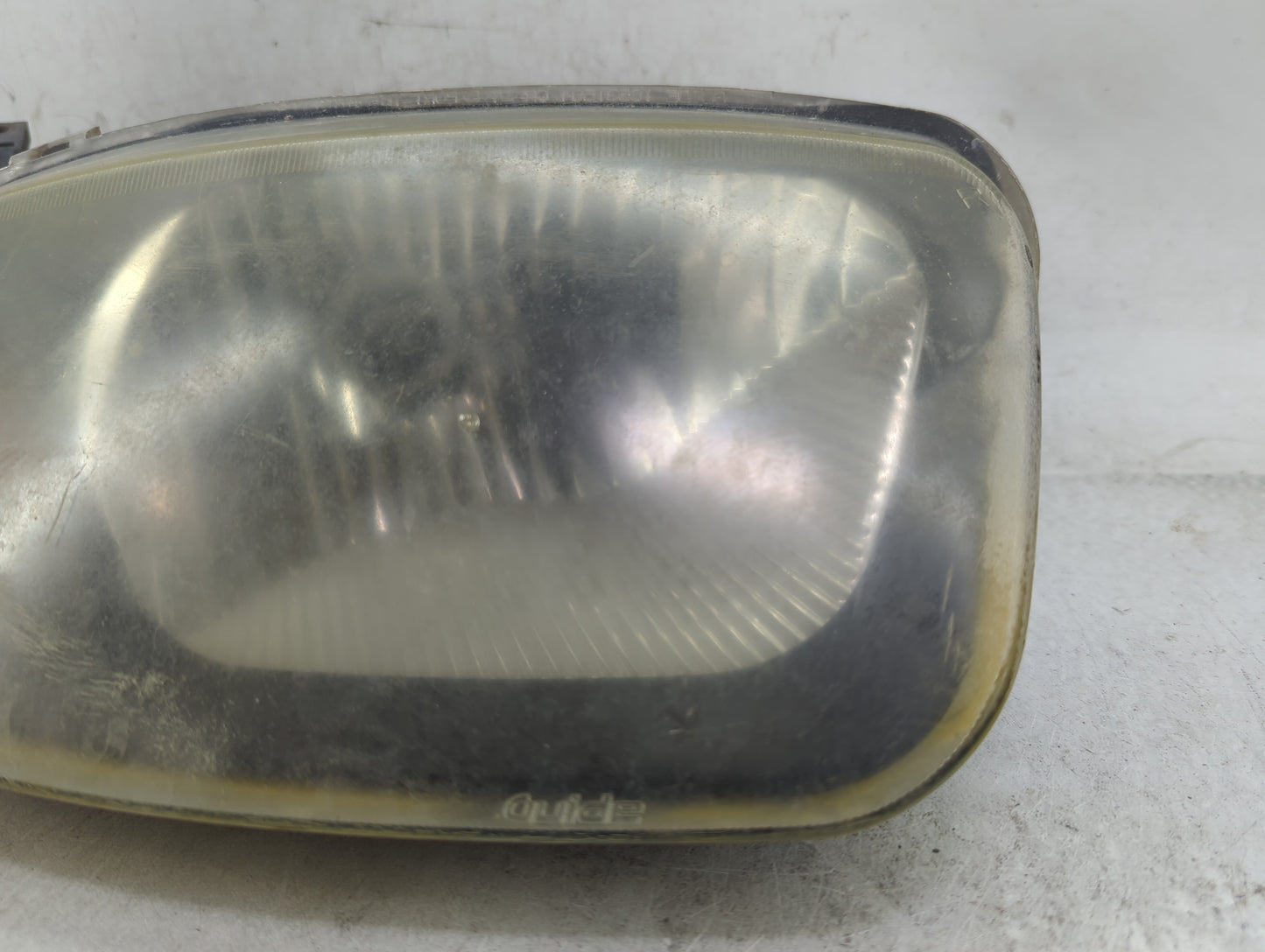 2003 Chevrolet Cavalier Passenger Right Oem Head Light Headlight Lamp - Oemusedautoparts1.com