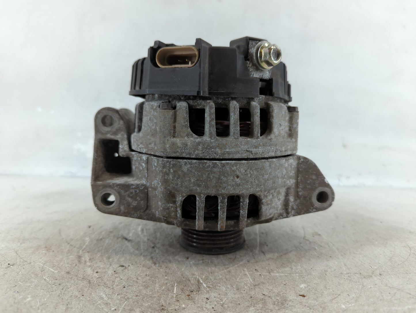 2002-2005 Chevrolet Cavalier Alternator Replacement Generator Charging Assembly Engine OEM P/N:22683070 Fits OEM Used Auto P