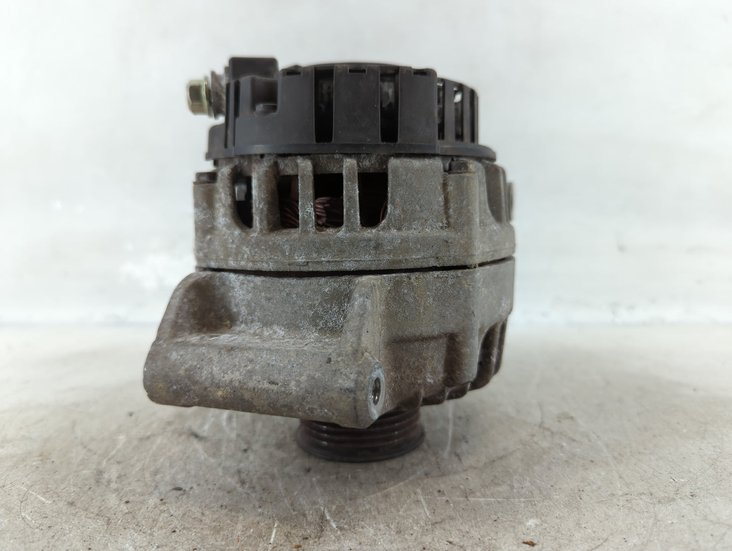 2002-2005 Chevrolet Cavalier Alternator Replacement Generator Charging Assembly Engine OEM P/N:22683070 Fits OEM Used Auto P