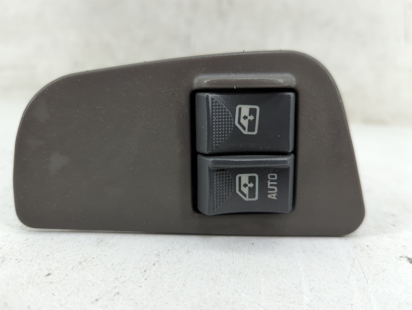 2003-2007 Chevrolet Express 2500 Master Power Window Switch Replacement Driver Side Left Fits Fits 2003 2004 2005 2006 2007 