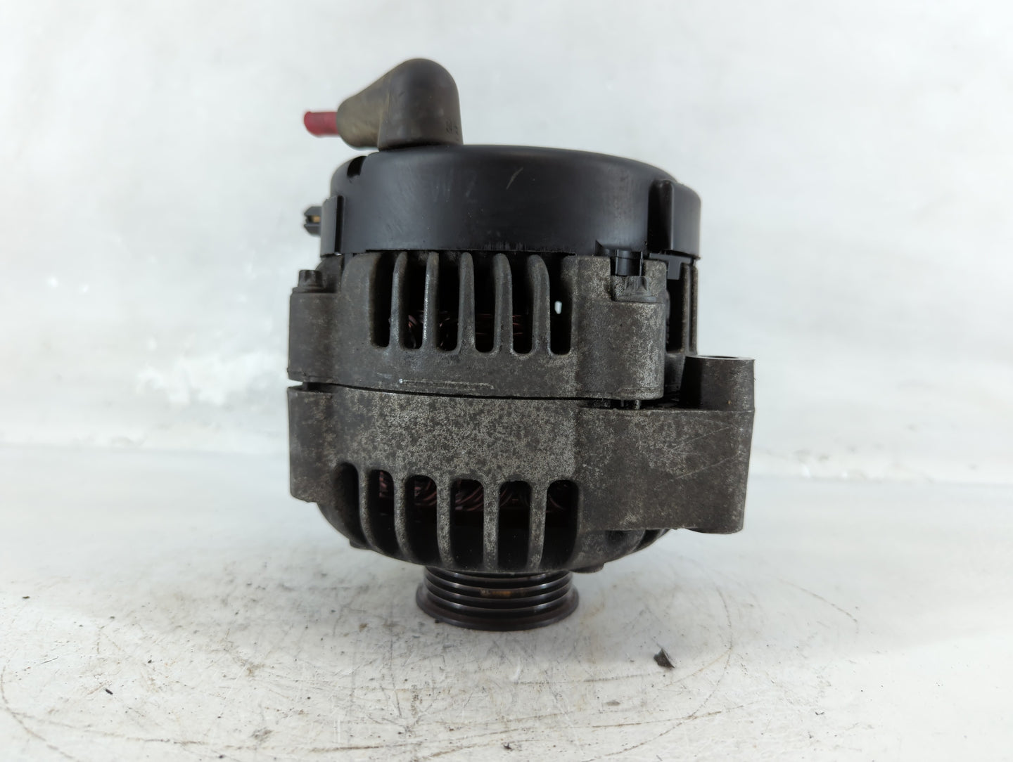 2003-2004 Chevrolet Express 2500 Alternator Replacement Generator Charging Assembly Engine OEM Fits Fits 2002 2003 2004 2005