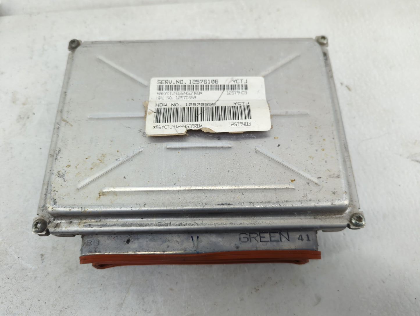 2003 Chevrolet Express 3500 PCM Engine Control Computer ECU ECM PCU OEM P/N:12576106 Fits Fits 2004 OEM Used Auto Parts - Oe