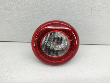 2006-2011 Chevrolet Hhr Tail Light Assembly Driver Left OEM P/N:15821823 22727296 Fits Fits 2006 2007 2008 2009 2010 2011 OE