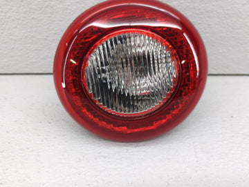 2006-2011 Chevrolet Hhr Tail Light Assembly Driver Left OEM P/N:15821823 22727296 Fits Fits 2006 2007 2008 2009 2010 2011 OEM Used Auto Parts