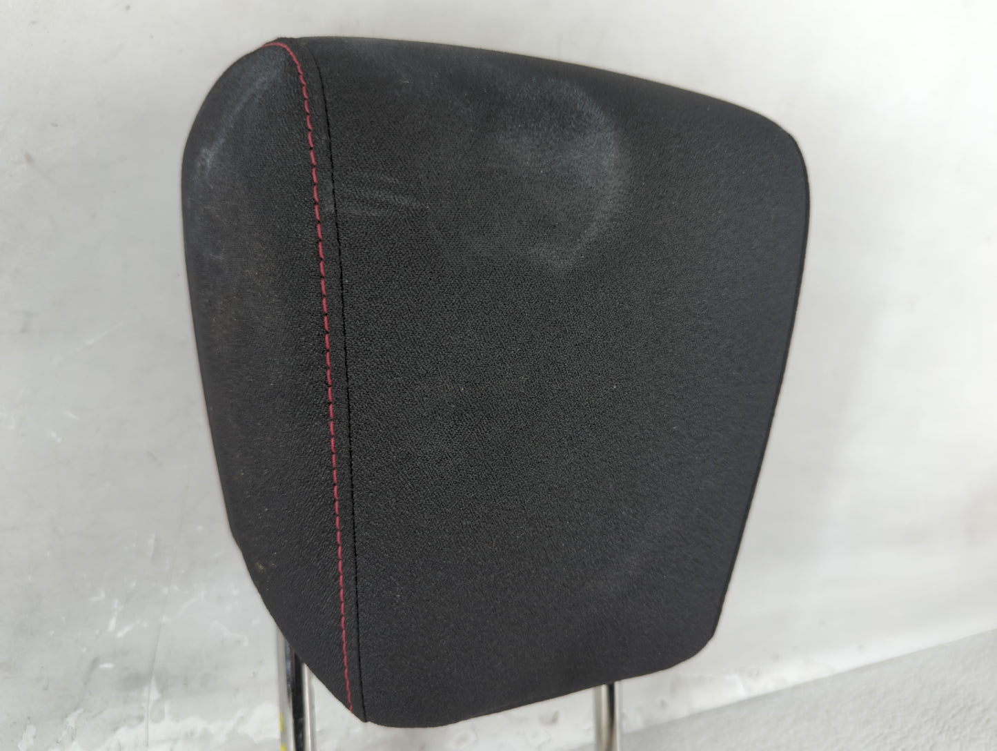 2002-2005 Chevrolet Impala Headrest Head Rest Front Driver Passenger Seat Fits Fits 2002 2003 2004 2005 OEM Used Auto Parts 