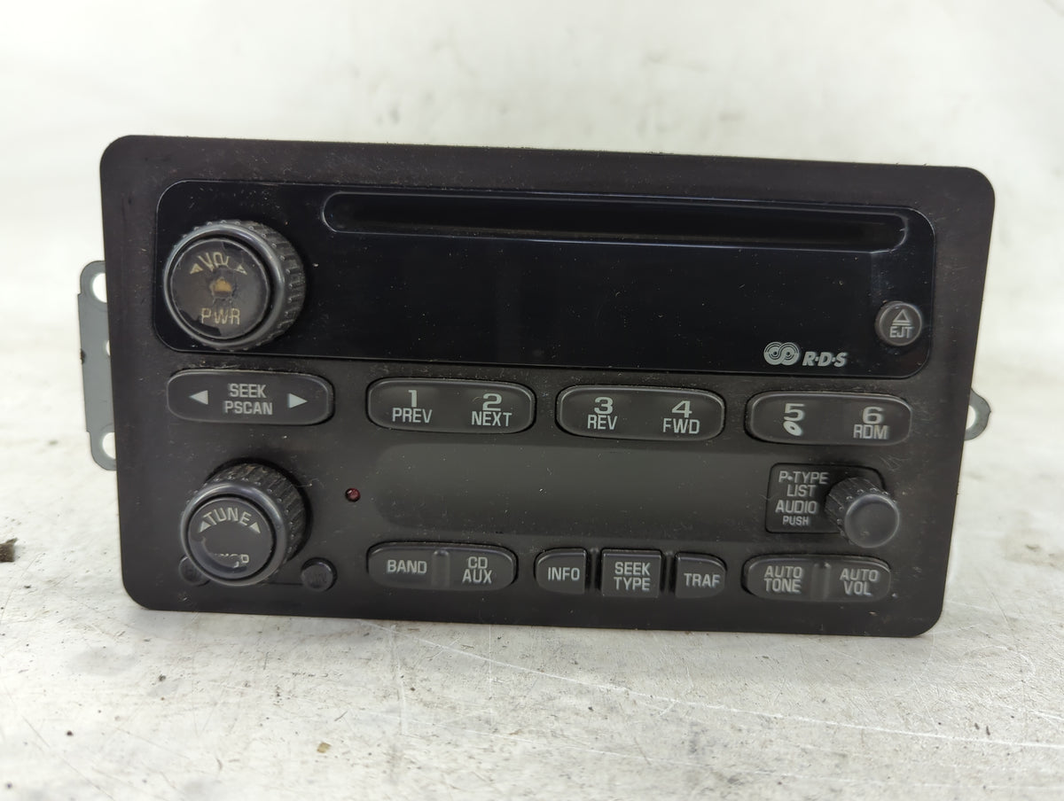 2002-2005 Chevrolet Impala Radio AM FM Cd Player Receiver Replacement P/N:10317990 Fits Fits 2002 2003 2004 2005 OEM Used Au