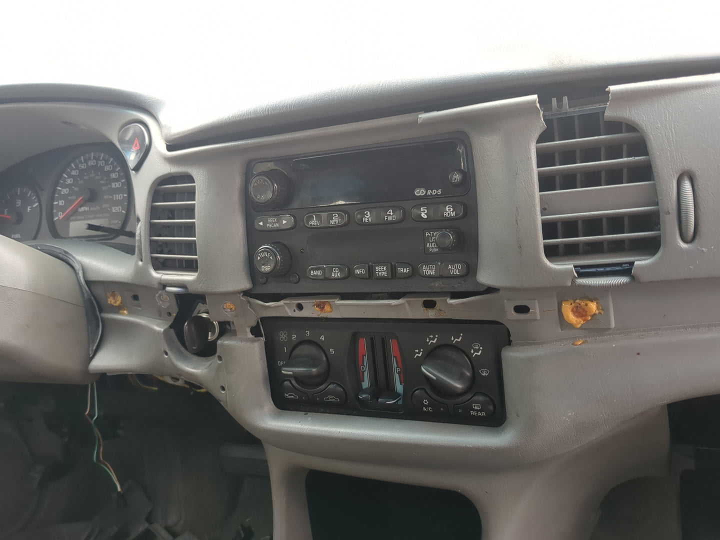 2000-2003 Chevrolet Impala Climate Control Module Temperature AC/Heater Replacement Fits Fits 2000 2001 2002 2003 OEM Used A