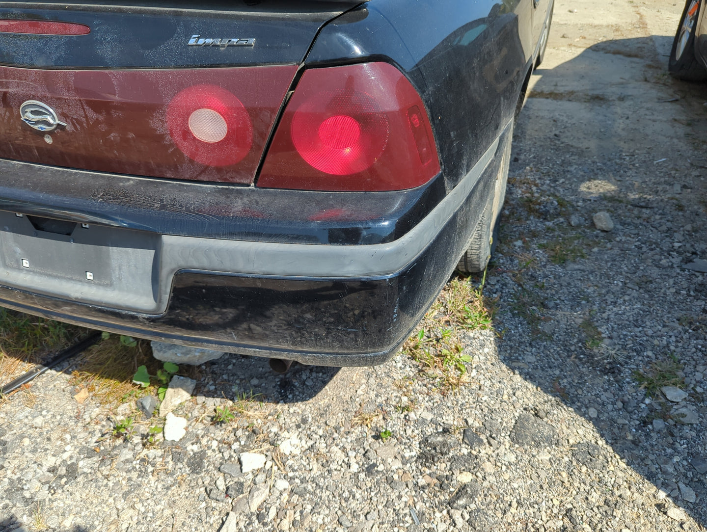 2001-2005 Chevrolet Impala Rear Bumper Assembly Oem - Oemusedautoparts1.com