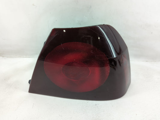 2000-2004 Chevrolet Impala Tail Light Assembly Passenger Right OEM P/N:16525262 Fits Fits 2000 2001 2002 2003 2004 OEM Used 