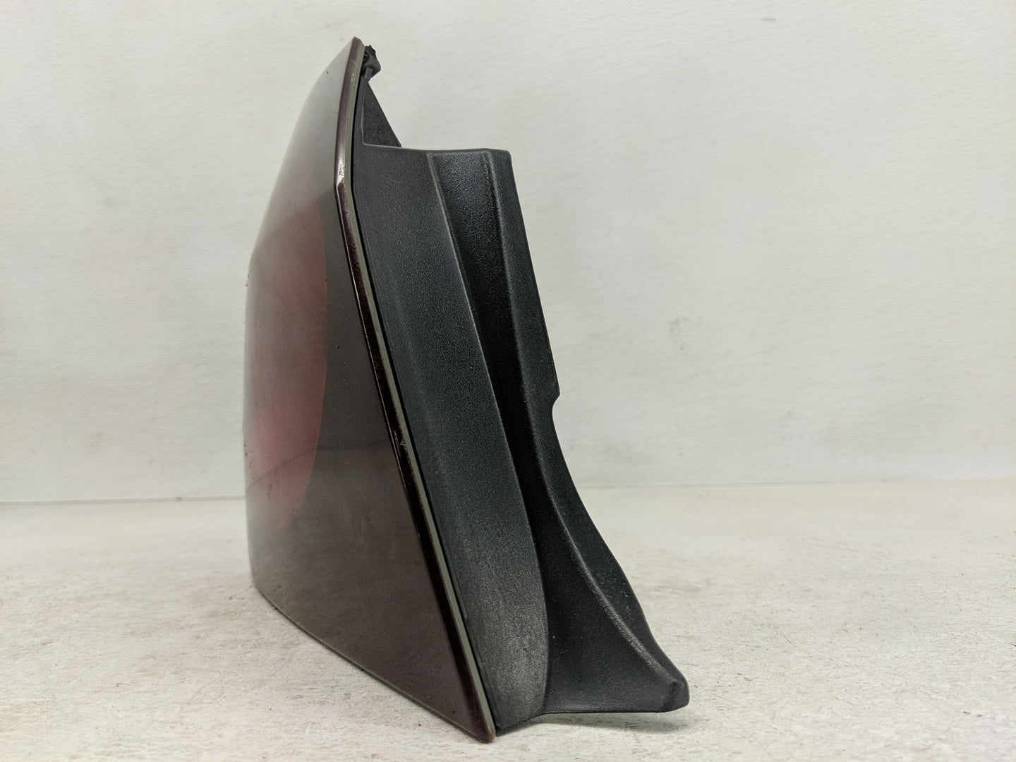 2000-2004 Chevrolet Impala Tail Light Assembly Driver Left OEM Fits Fits 2000 2001 2002 2003 2004 OEM Used Auto Parts - Oemu