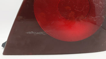 2004-2005 Chevrolet Impala Tail Light Assembly Passenger Right OEM P/N:49209454 16525262 Fits Fits 2004 2005 OEM Used Auto Parts