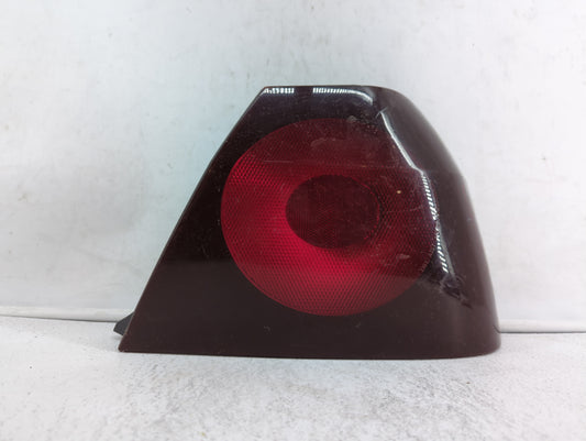 2000-2004 Chevrolet Impala Tail Light Assembly Passenger Right OEM P/N:16525261 16525262 Fits Fits 2000 2001 2002 2003 2004 