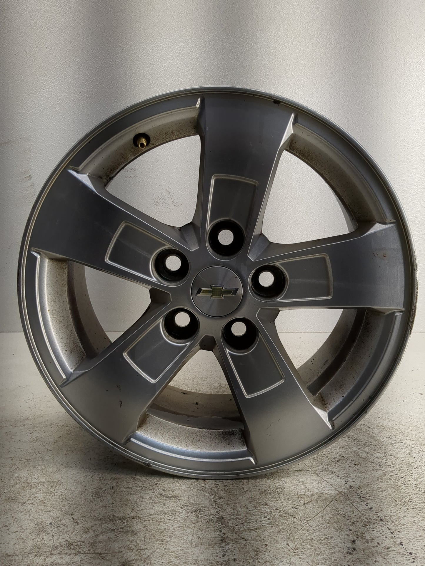 1997-2005 Chevrolet Malibu Oem Wheel Rim - Oemusedautoparts1.com