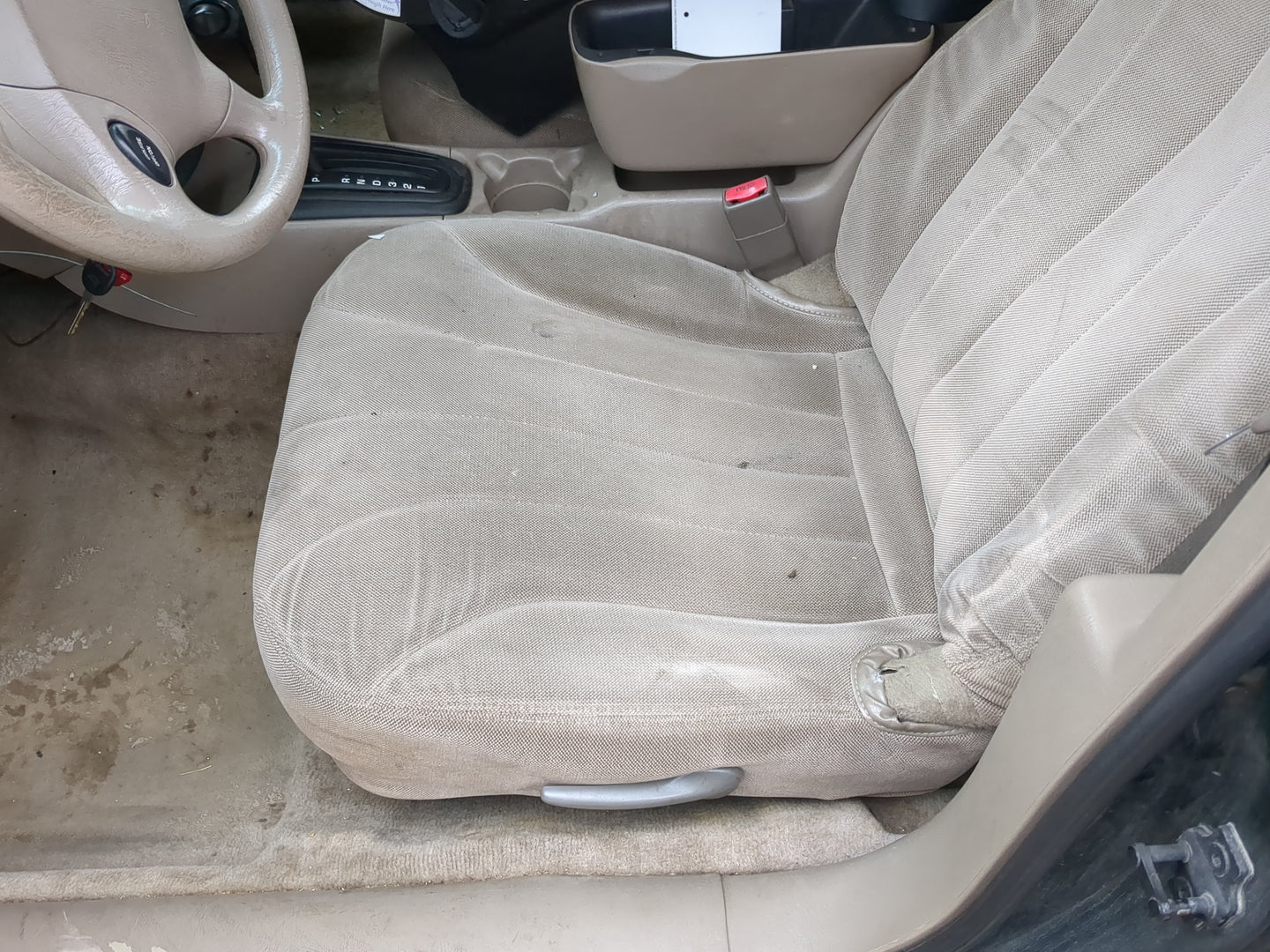 2002-2005 Chevrolet Malibu Driver Front Seat Oem - Oemusedautoparts1.com