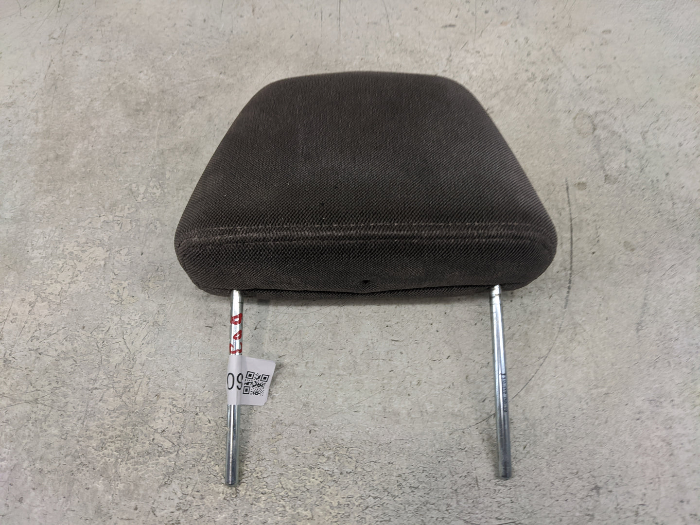 2002-2005 Chevrolet Malibu Headrest Head Rest Front Driver Passenger Seat Fits Fits 2002 2003 2004 2005 OEM Used Auto Parts 