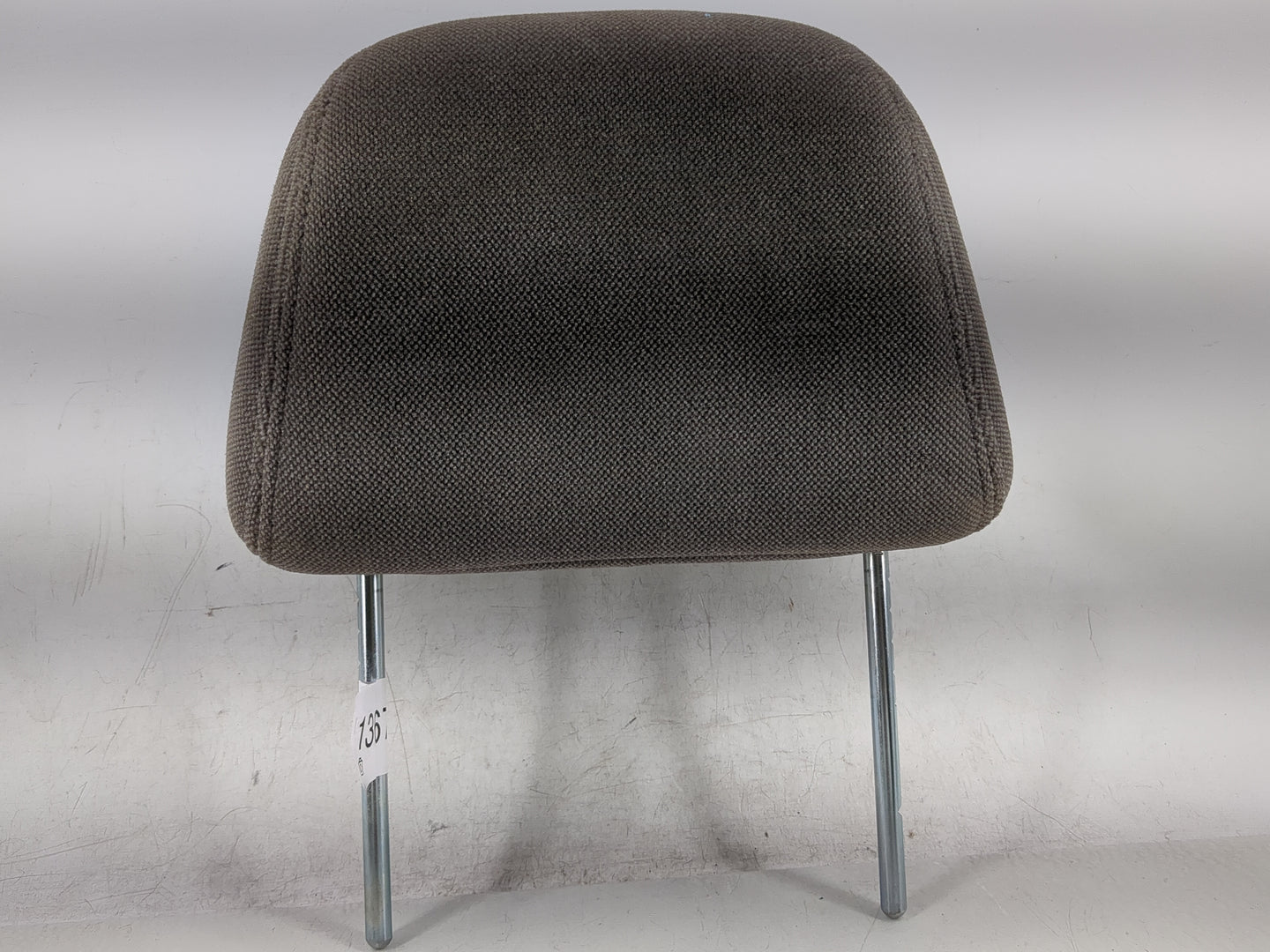 2002-2005 Chevrolet Malibu Headrest Head Rest Front Driver Passenger Seat Fits Fits 2002 2003 2004 2005 OEM Used Auto Parts 