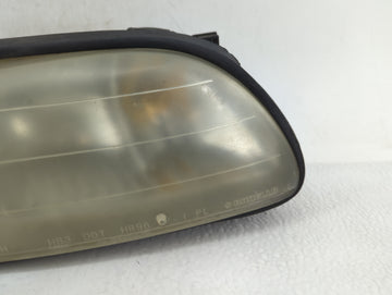 1997-2005 Chevrolet Malibu Passenger Right Oem Head Light Headlight Lamp