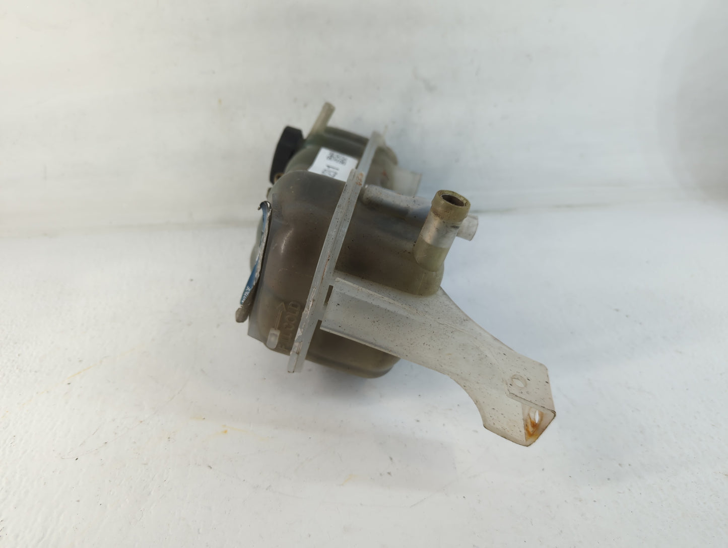 1999 Chevrolet Malibu Radiator Coolant Overflow Expansion Tank Bottle - Oemusedautoparts1.com