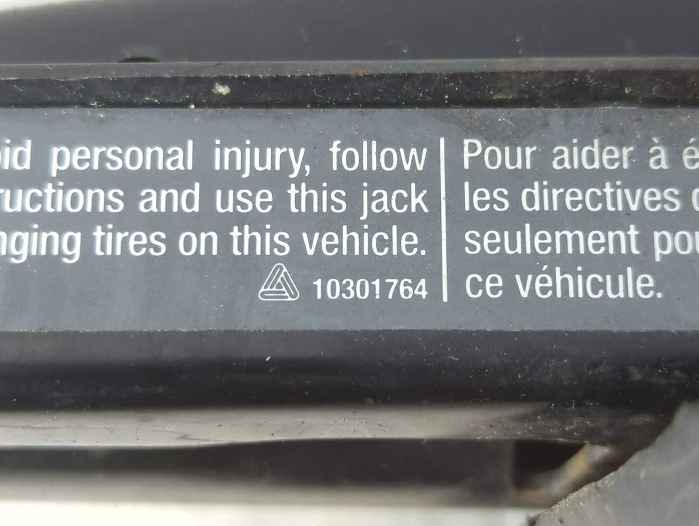 2003 Chevrolet Malibu Spare Scissor Car Jack - Oemusedautoparts1.com