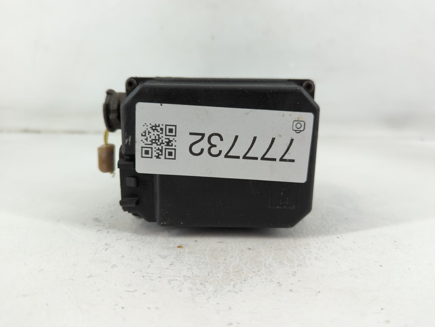 2003 Buick Regal Bluetooth Phone Communication Control Module Ccm Oem - Oemusedautoparts1.com