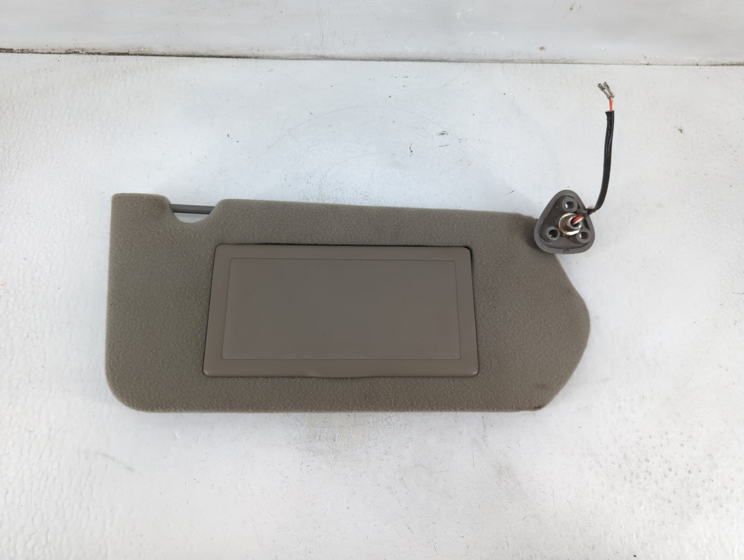 2000-2005 Chevrolet Monte Carlo Sun Visor Shade Replacement Passenger Right Mirror Fits Fits 2000 2001 2002 2003 2004 2005 O