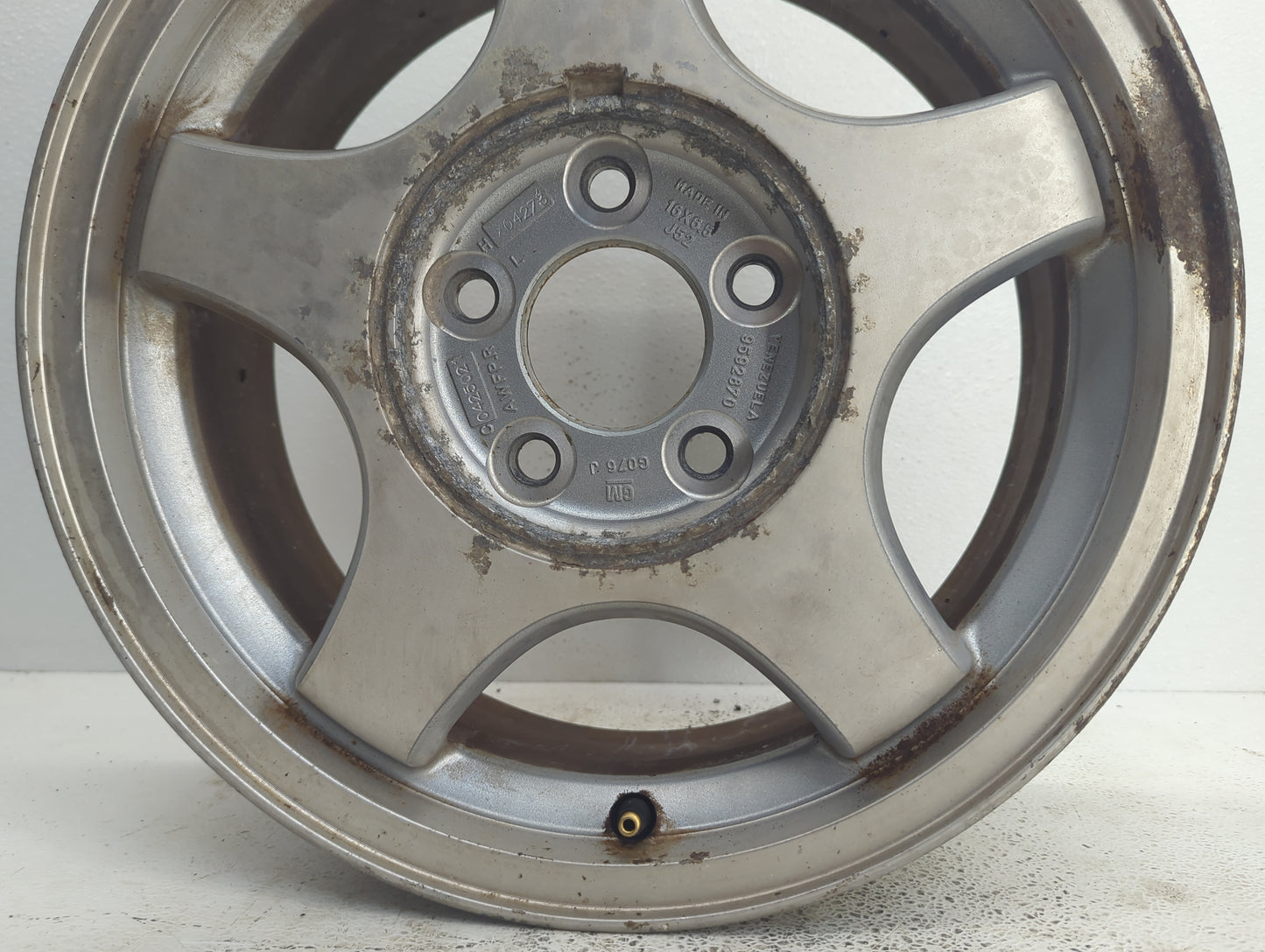 2001-2007 Chevrolet Monte Carlo Oem Wheel Rim 1089615 - Oemusedautoparts1.com