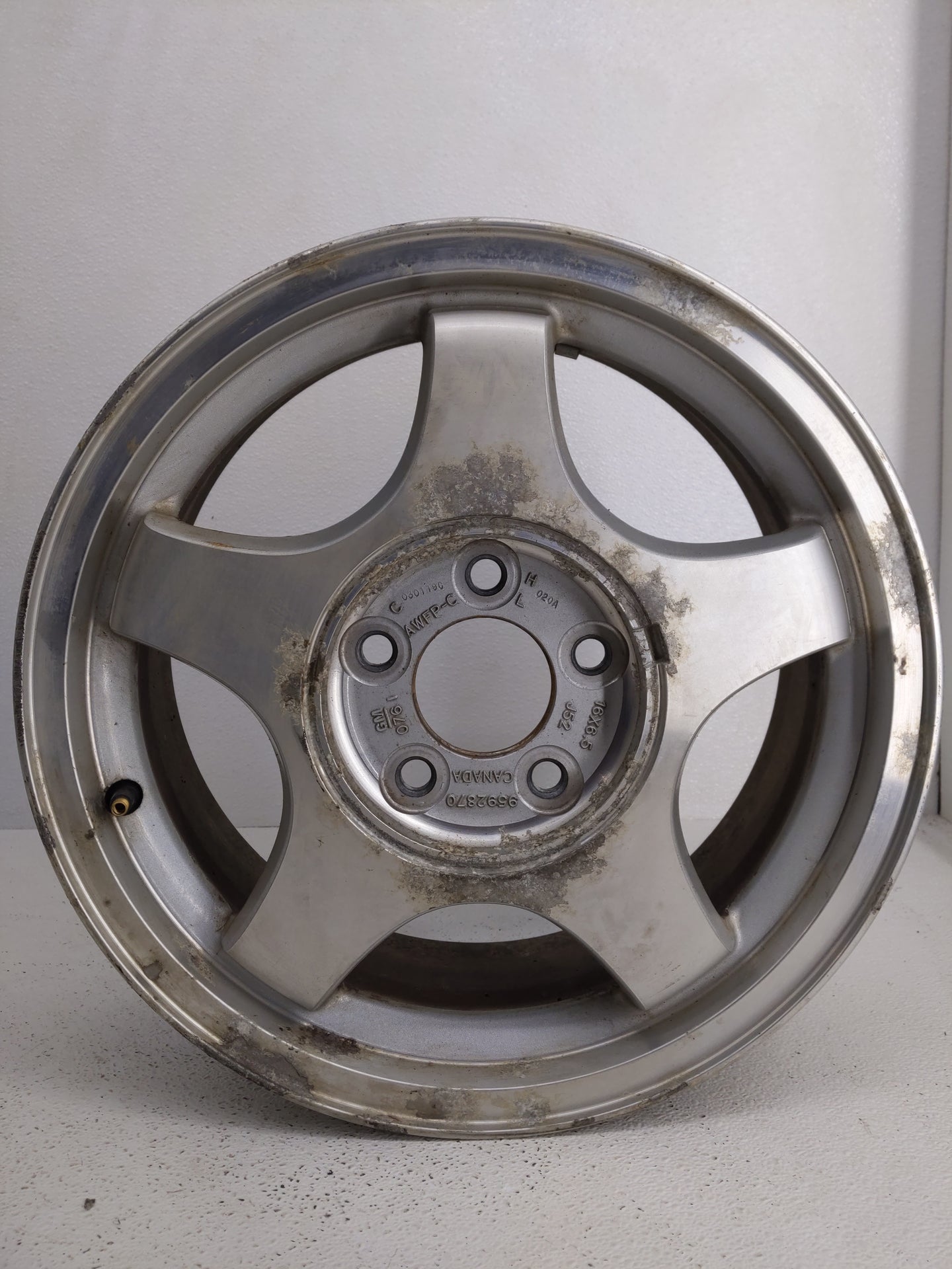 2001-2007 Chevrolet Monte Carlo Oem Wheel Rim 779294 - Oemusedautoparts1.com