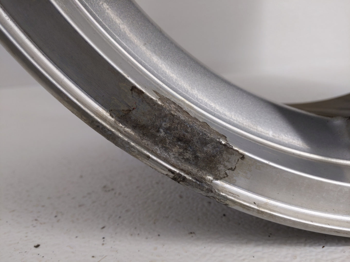 2003-2003 Chevrolet Monte Carlo Oem Wheel Rim 779530 - Oemusedautoparts1.com