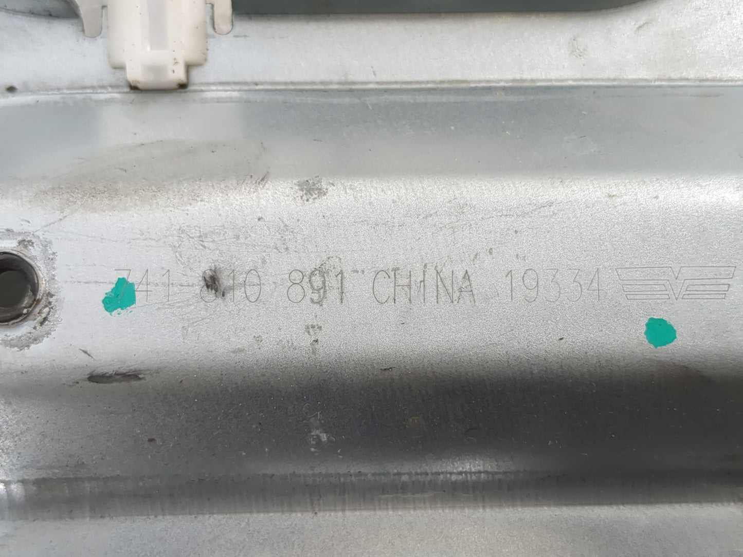 2000-2007 Chevrolet Monte Carlo Window Regulator Passenger Front - Oemusedautoparts1.com