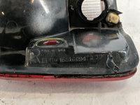 2003 Chevrolet S10 Tail Light Assembly Passenger Right OEM P/N:16516094 Fits OEM Used Auto Parts - Oemusedautoparts1.com