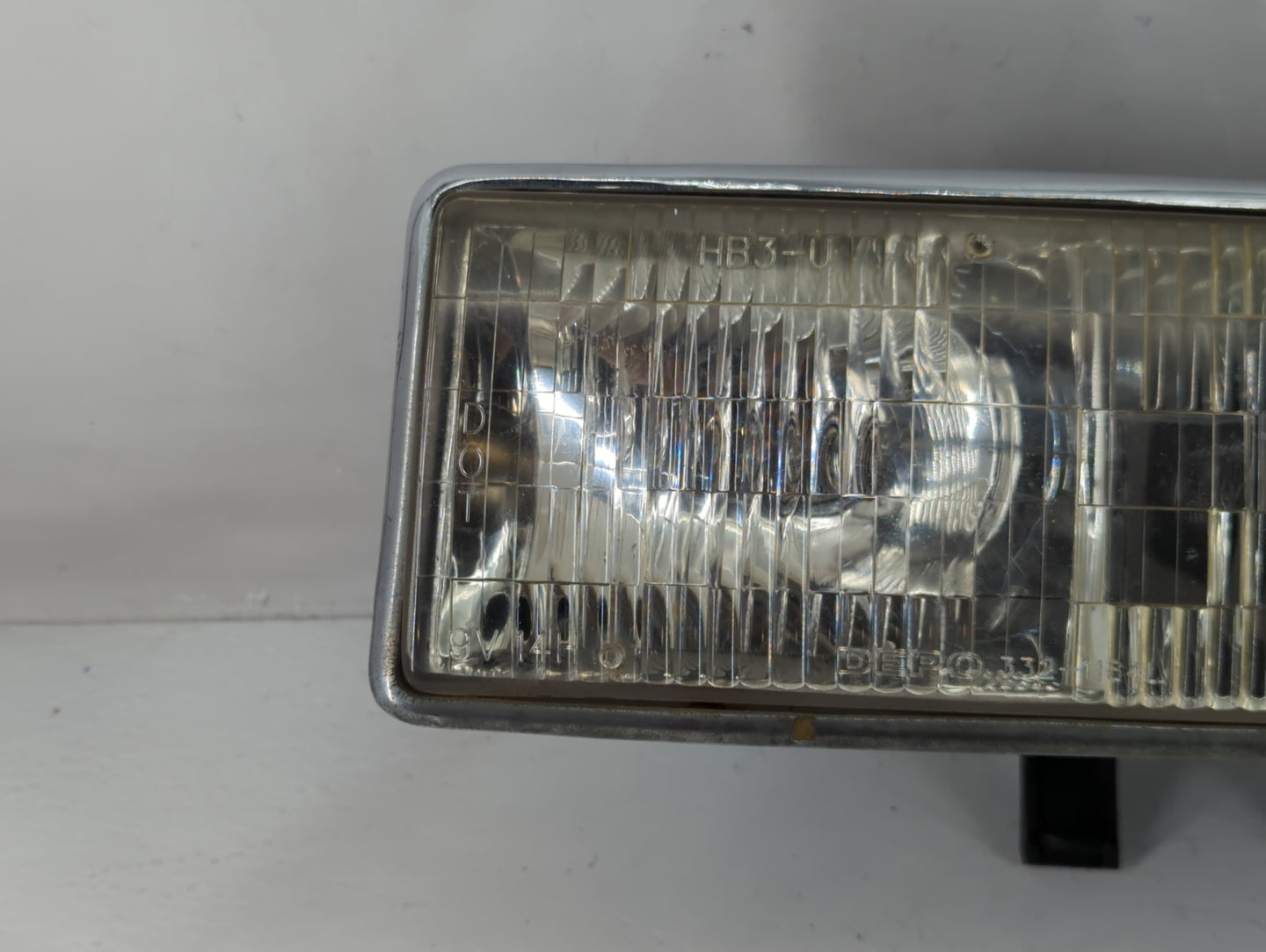 1998-2004 Chevrolet S10 Driver Left Oem Head Light Headlight Lamp - Oemusedautoparts1.com