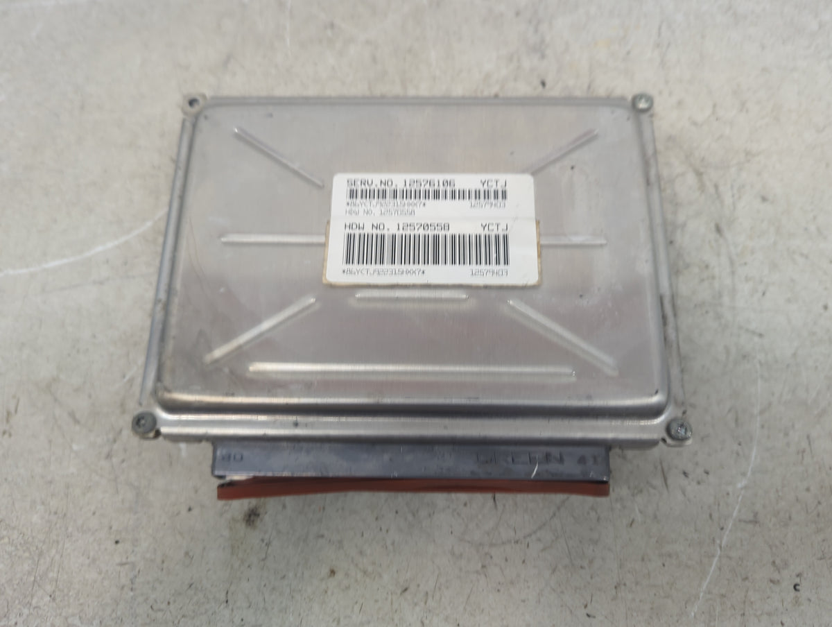 2003 Chevrolet S10 PCM Engine Control Computer ECU ECM PCU OEM P/N:12576106 12570558 Fits Fits 2004 OEM Used Auto Parts - Oe
