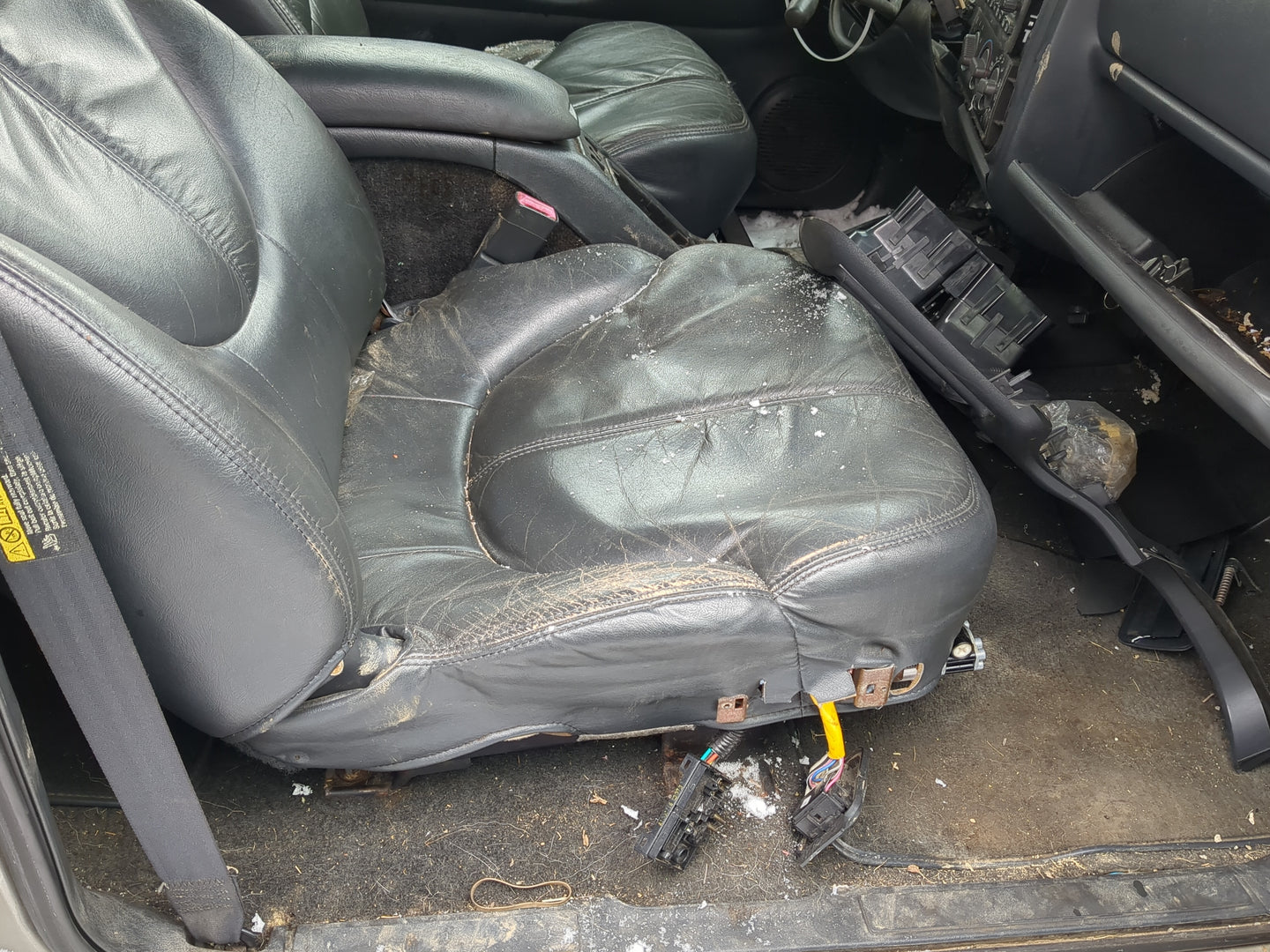 2003 Chevrolet S10 Passenger Front Seat Oem - Oemusedautoparts1.com