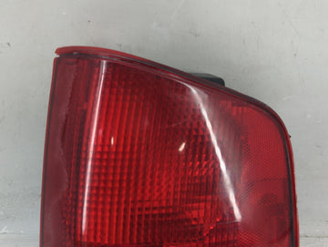 2003 Chevrolet S10 Tail Light Assembly Passenger Right OEM P/N:16516094 Fits OEM Used Auto Parts