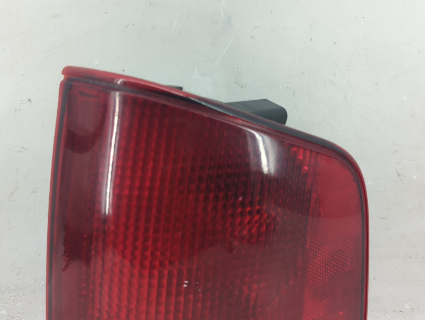 2003 Chevrolet S10 Tail Light Assembly Passenger Right OEM P/N:16516094 Fits OEM Used Auto Parts - Oemusedautoparts1.com
