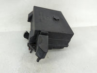 2000-2004 Chevrolet S10 Fusebox Fuse Box Panel Relay Module P/N:15328237 Fits Fits 2000 2001 2002 2003 2004 2005 OEM Used Au